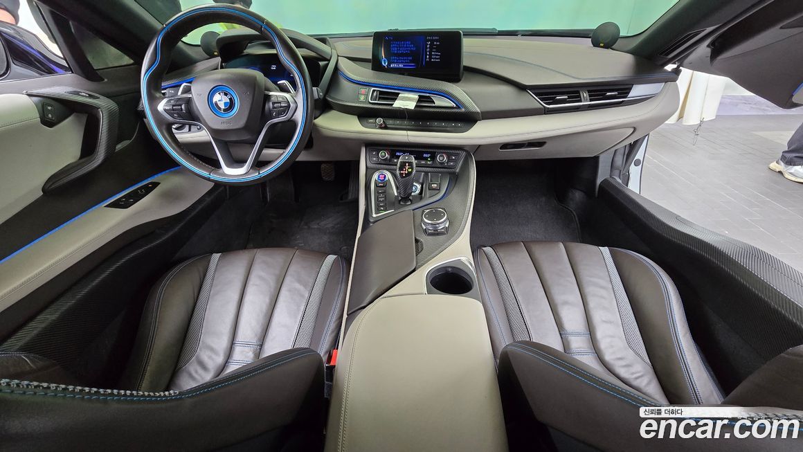 BMW i8 2016