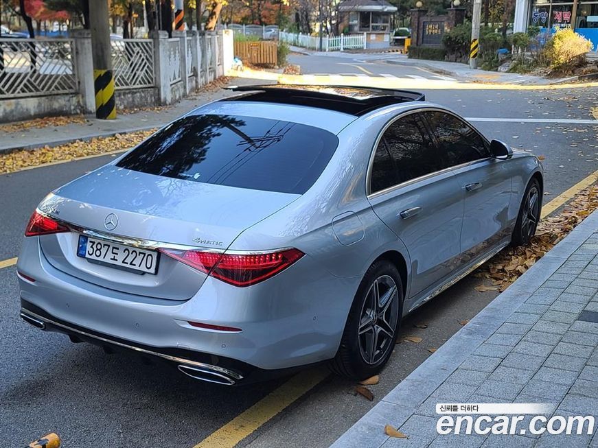 Mercedes-Benz S-Class 2022