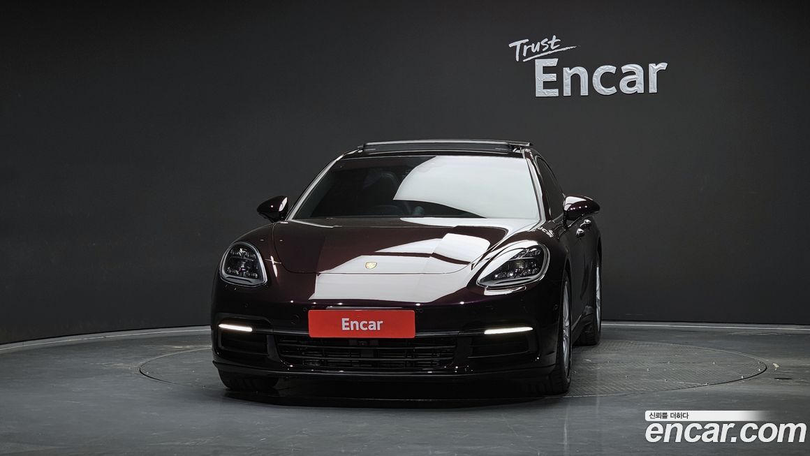 Porsche Panamera 2020