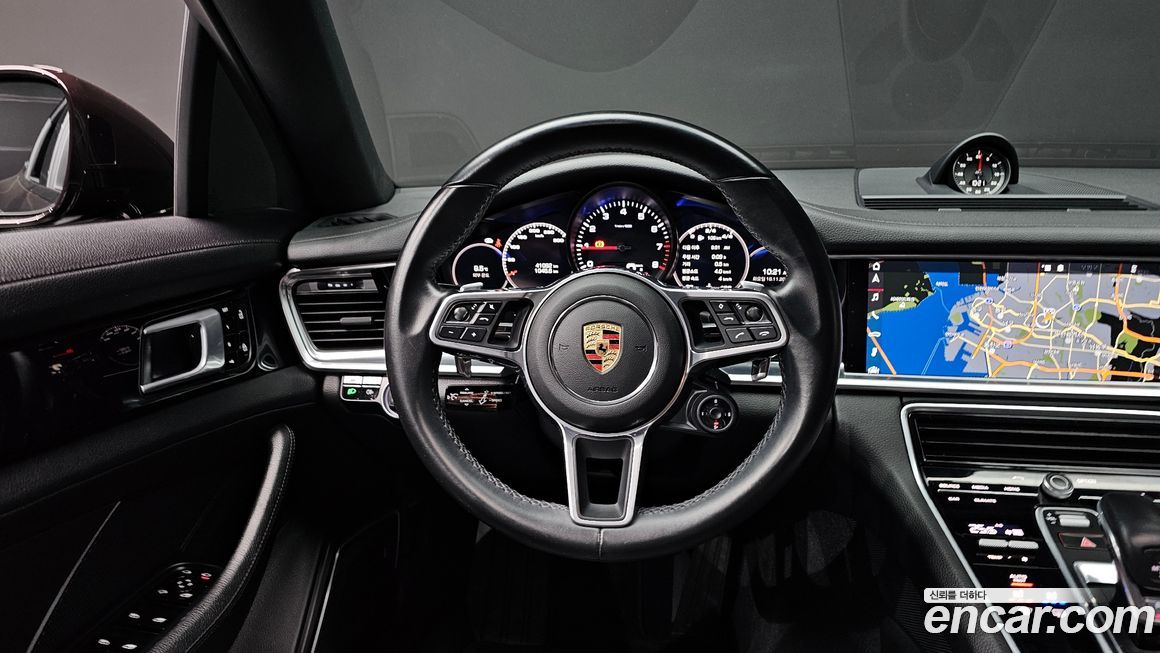 Porsche Panamera 2020