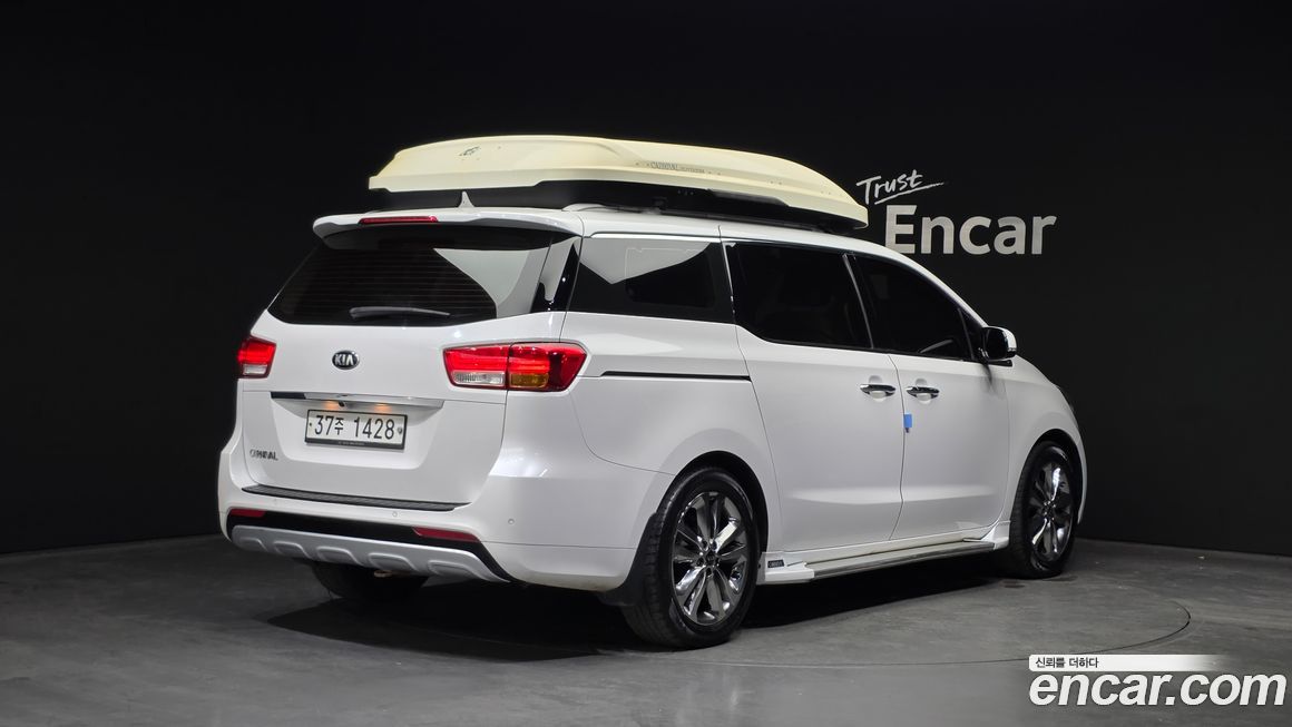 Kia Canival 2015