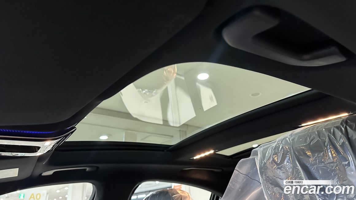 Mercedes-Benz S-Class 2025