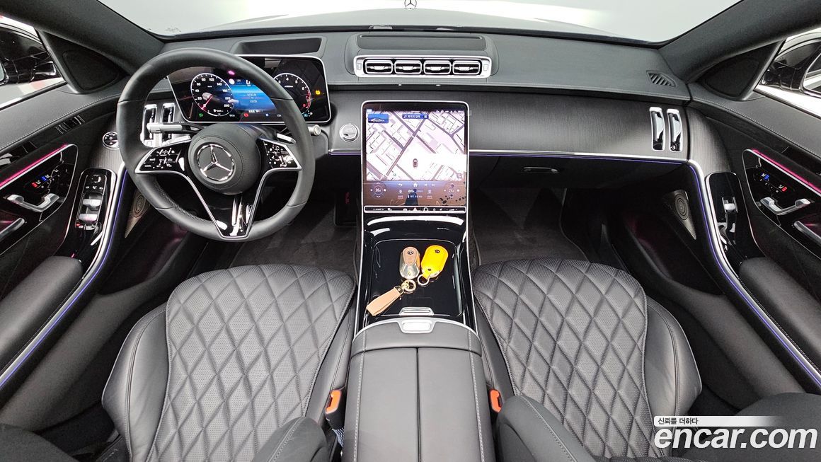 Mercedes-Benz S-Class 2023