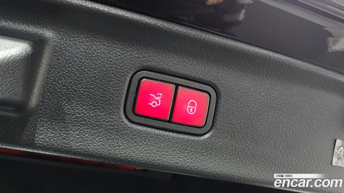 Mercedes-Benz S-Class 2023