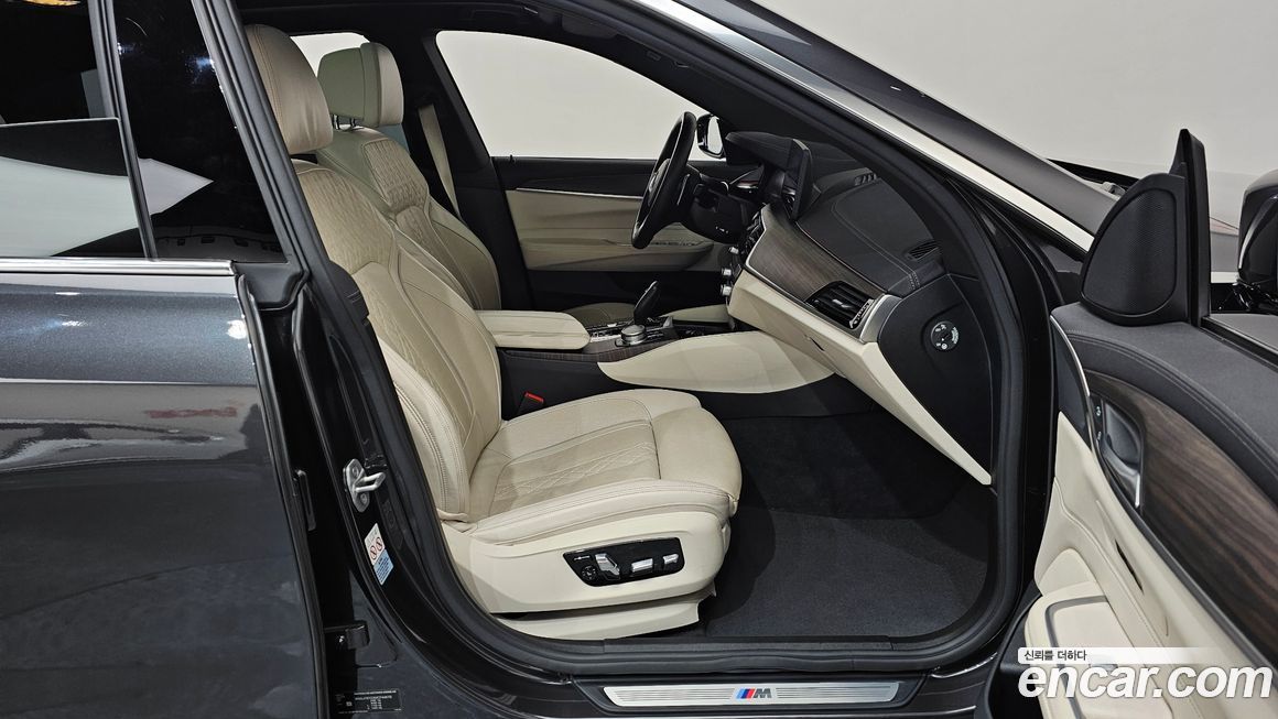 BMW Gran Turismo 2021