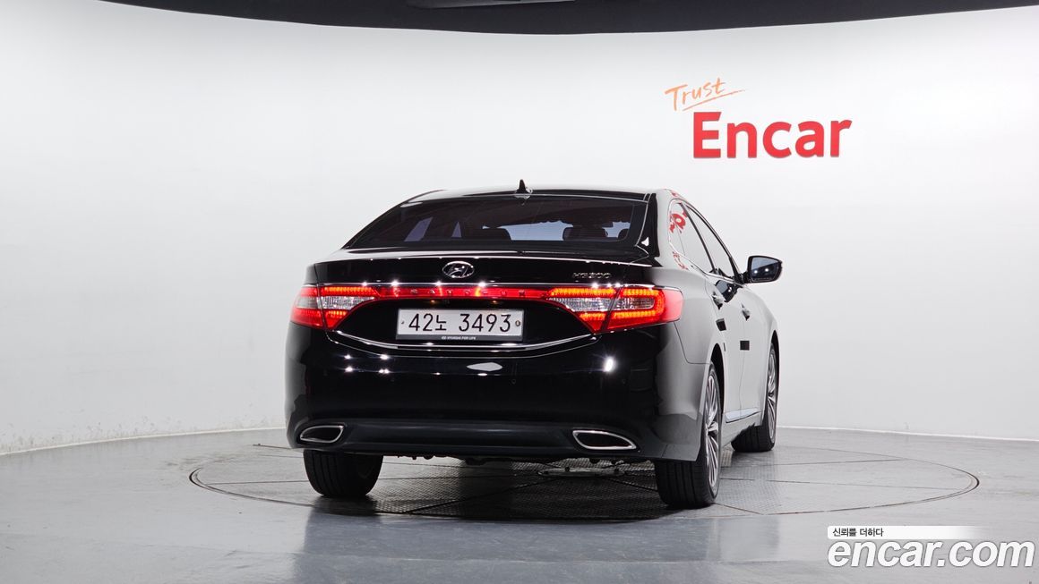 Hyundai Grandeur 2013