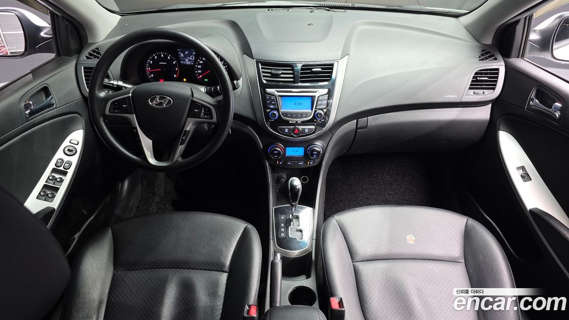 Hyundai Accent 2011