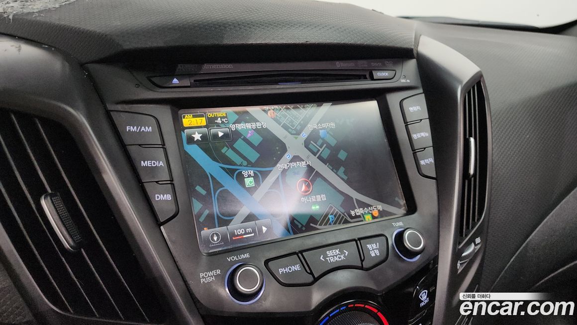 Hyundai Veloster 2013