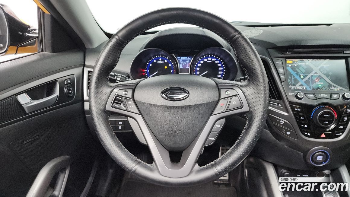 Hyundai Veloster 2013