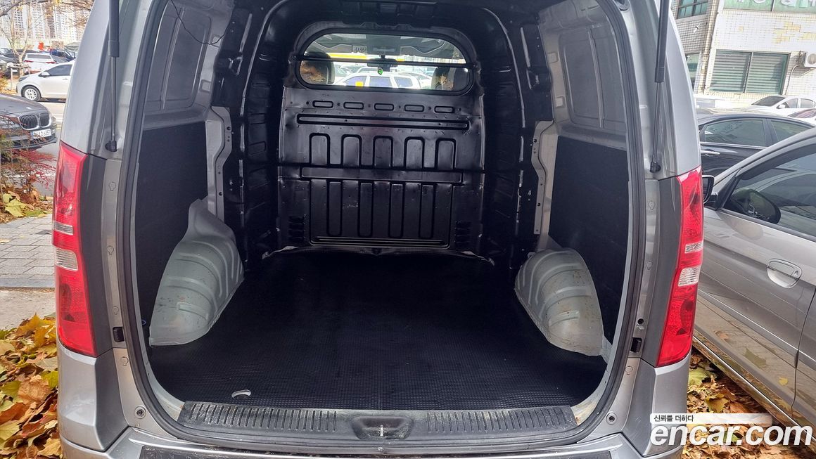Hyundai Starex 2018