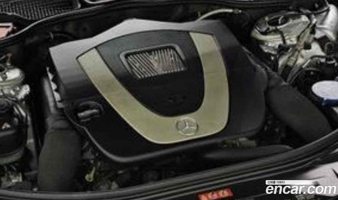 Mercedes-Benz S-Class 2010