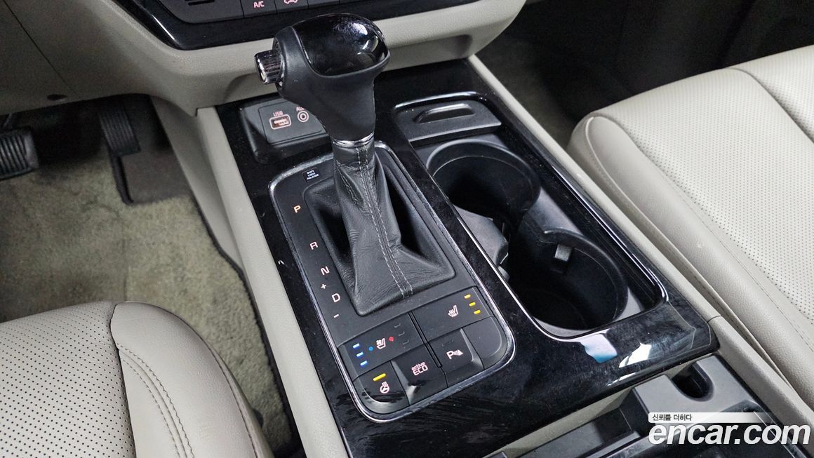Kia Canival 2016