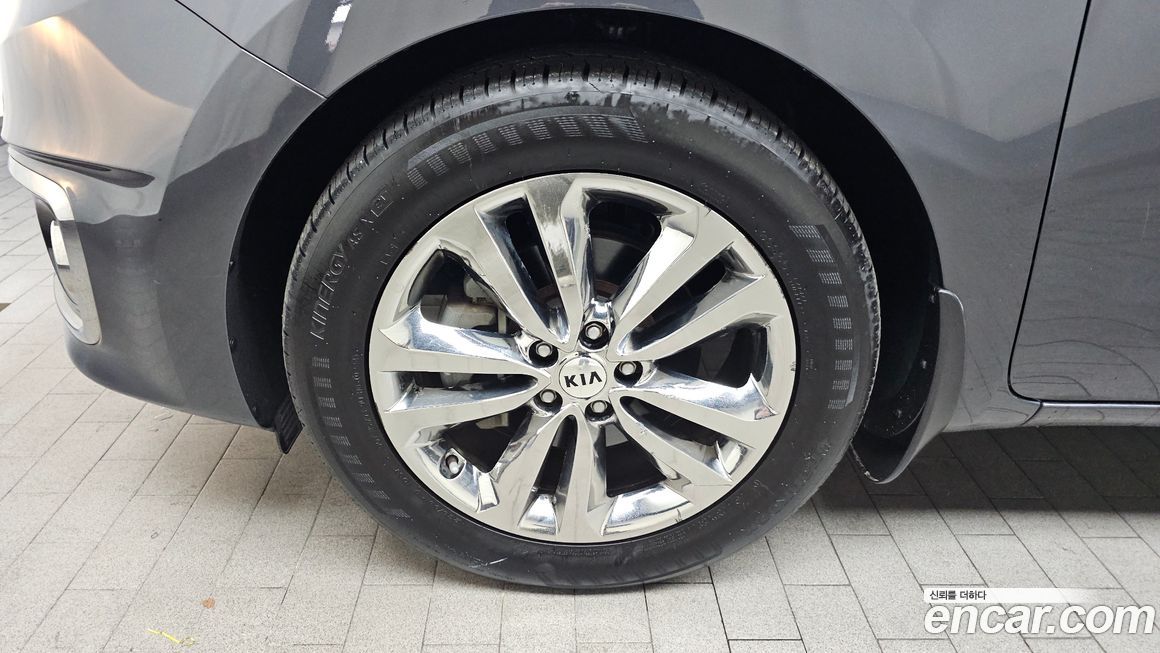 Kia Canival 2016