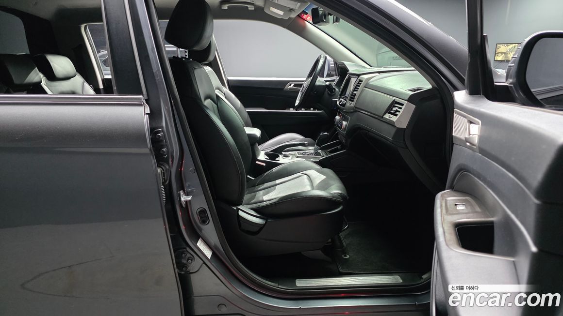 KG_Mobility_Ssangyong Rexton 2018