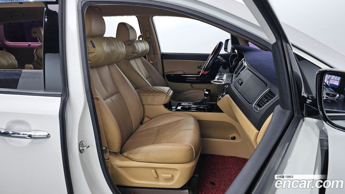 Kia Canival 2019