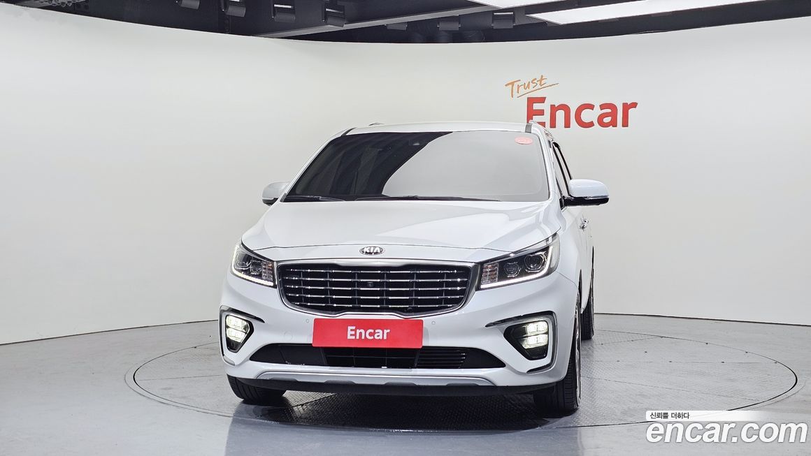 Kia Canival 2020