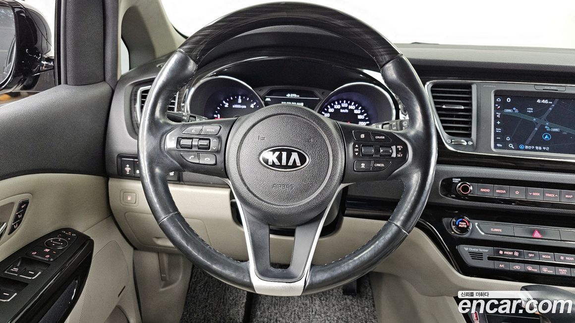 Kia Canival 2019
