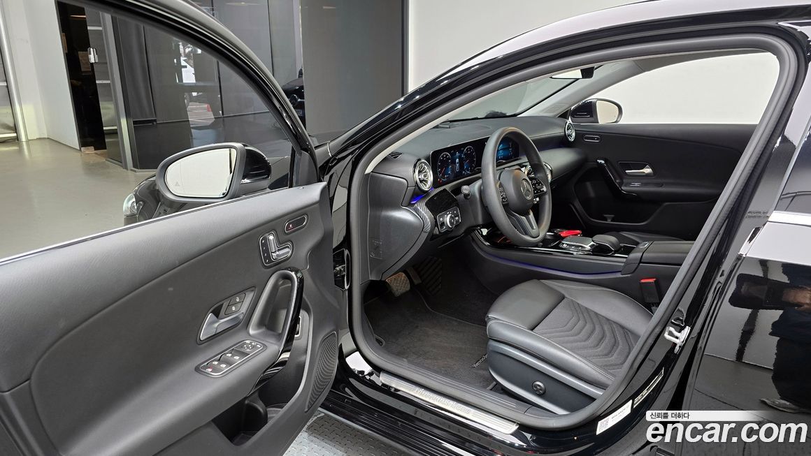 Mercedes-Benz A-Class 2020