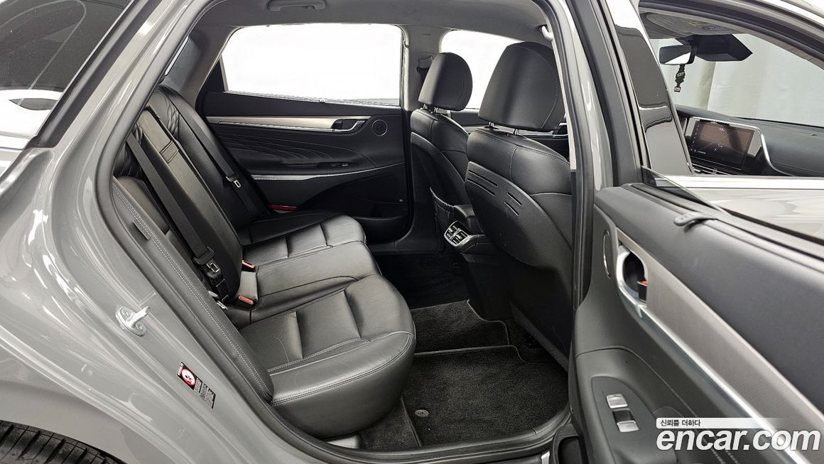 Hyundai Grandeur 2021