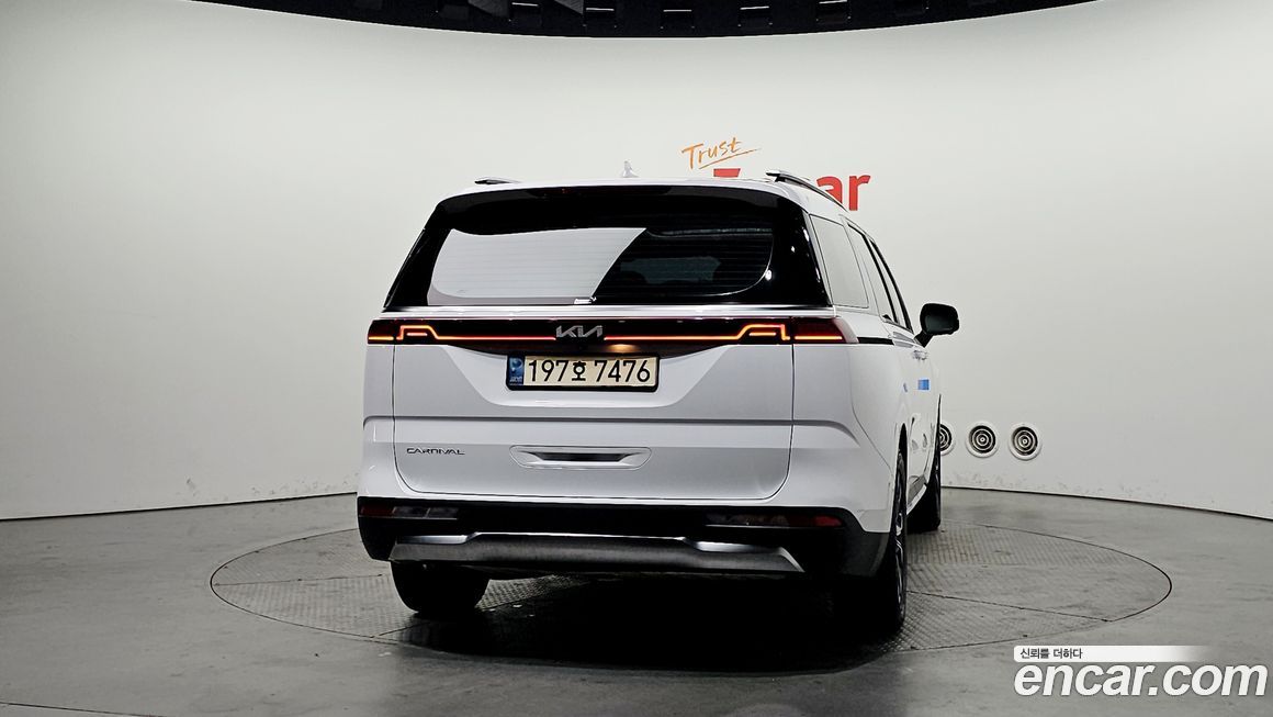 Kia Canival 2022