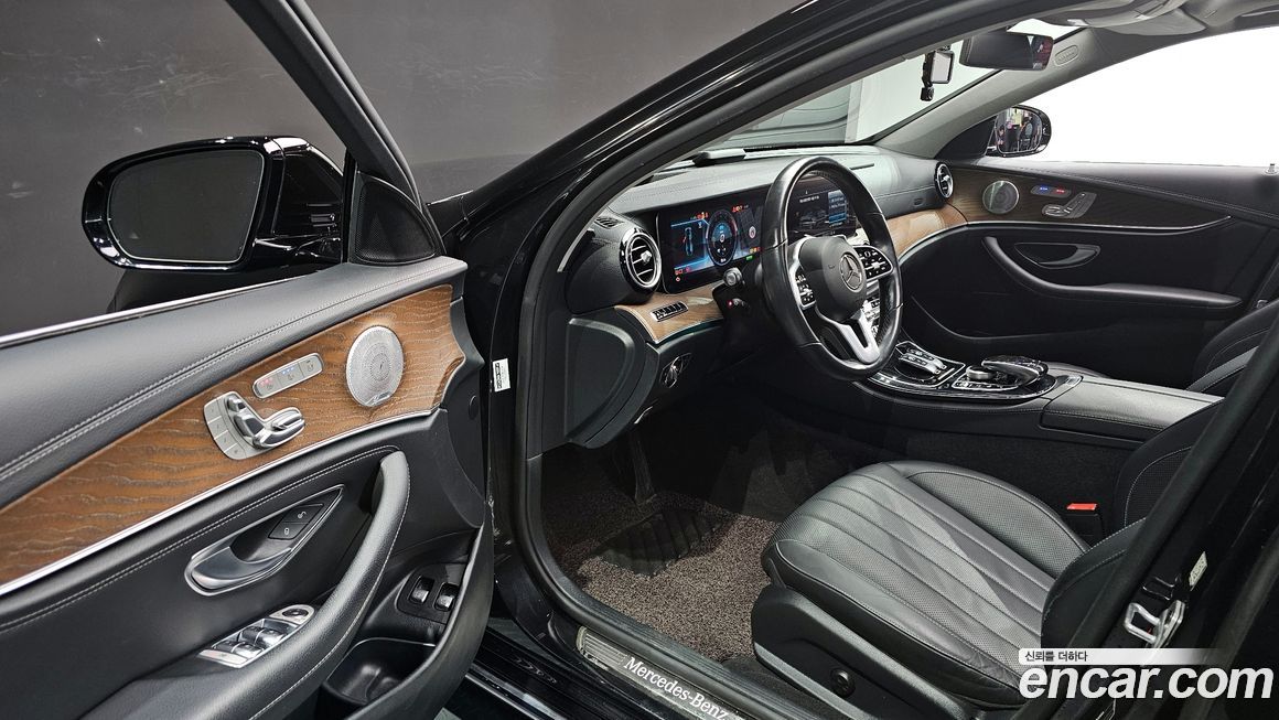 Mercedes-Benz E-Class 2019