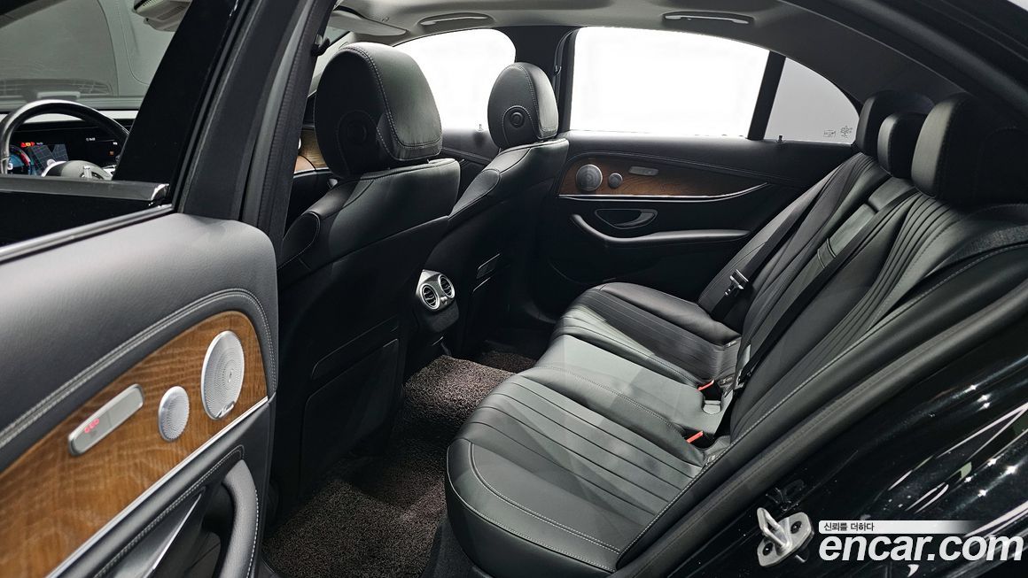 Mercedes-Benz E-Class 2019