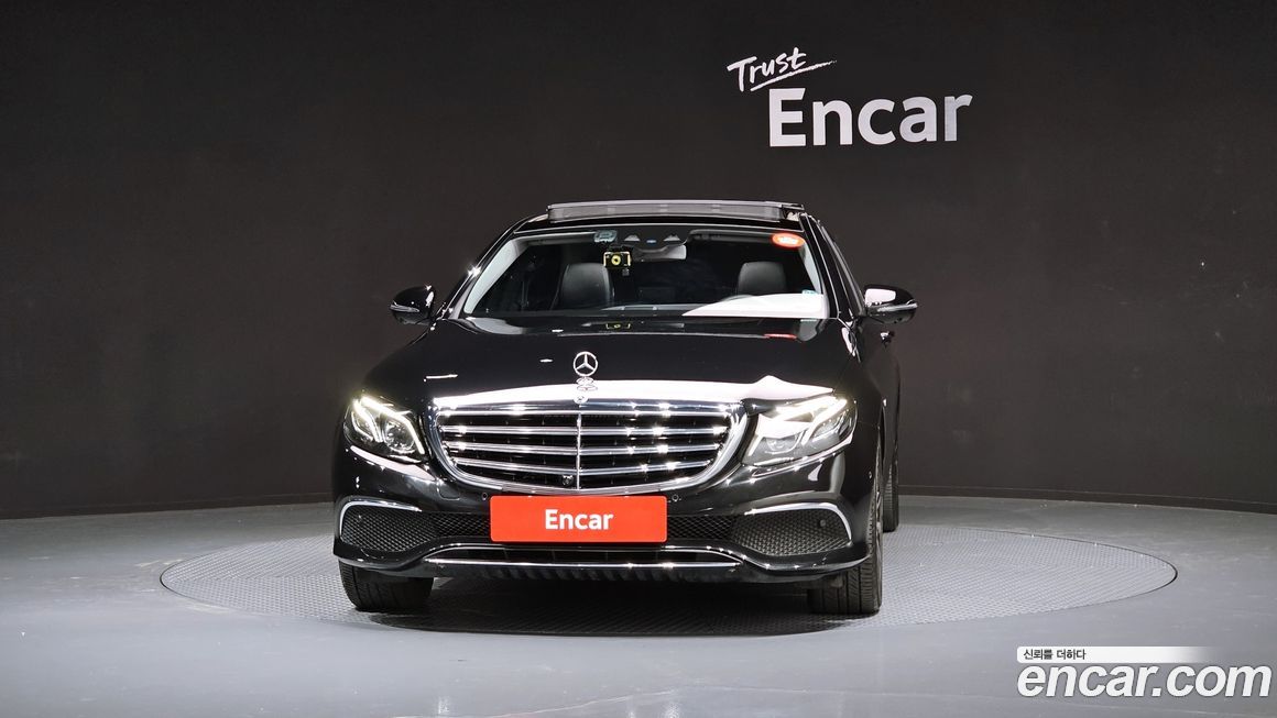 Mercedes-Benz E-Class 2019