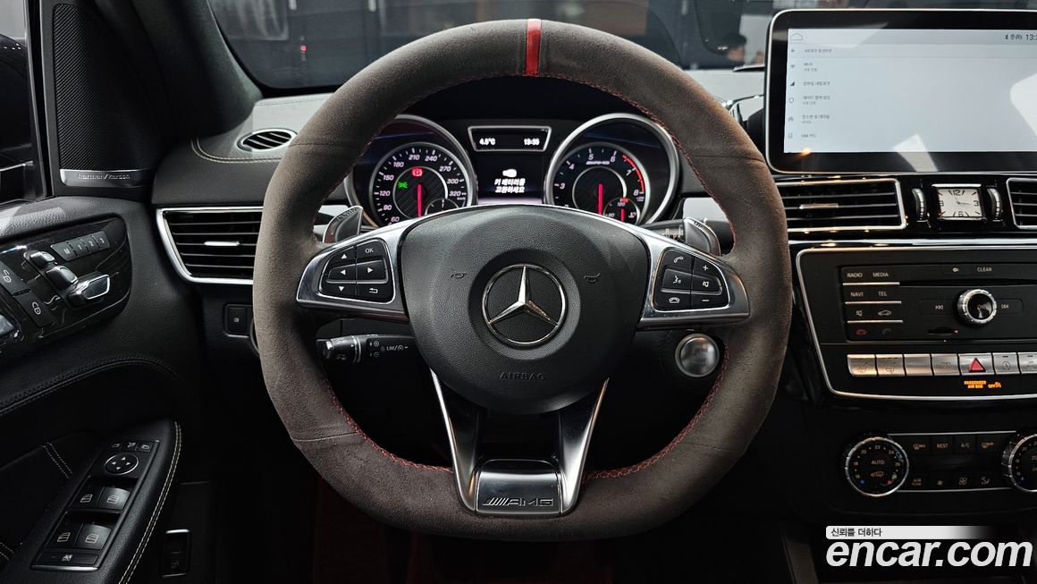 Mercedes-Benz GLE-Class 2016