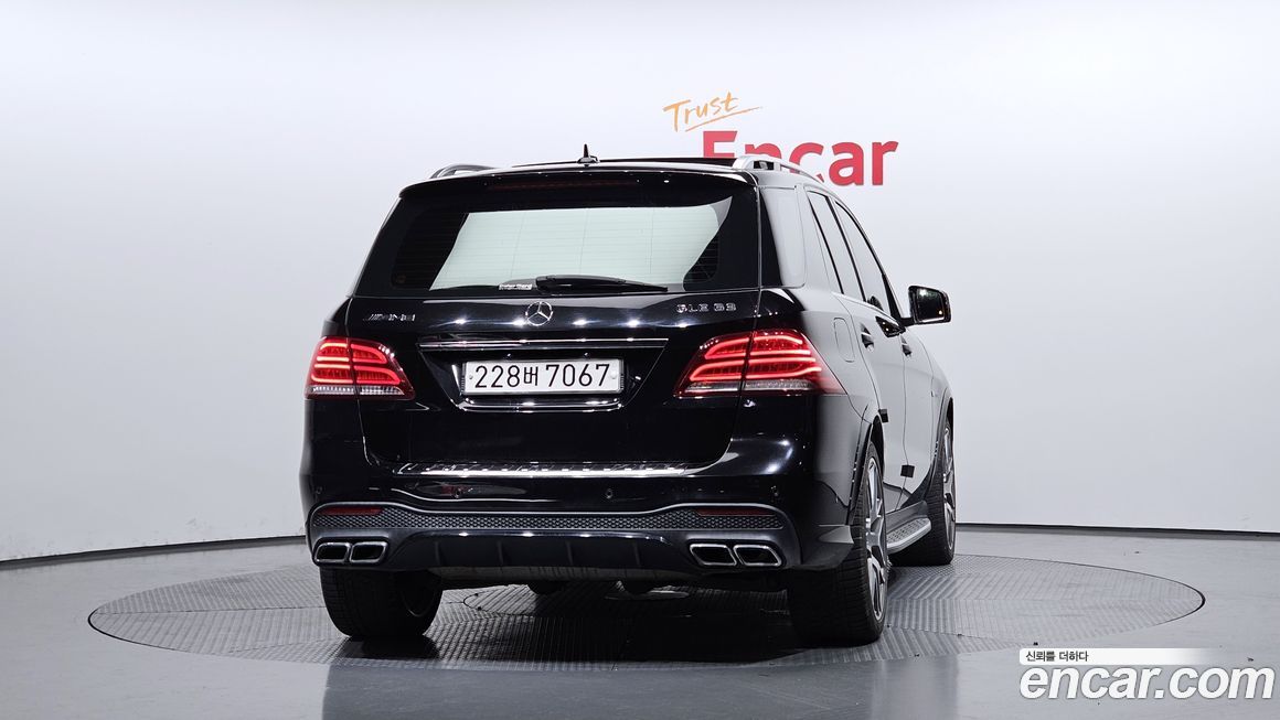 Mercedes-Benz GLE-Class 2016