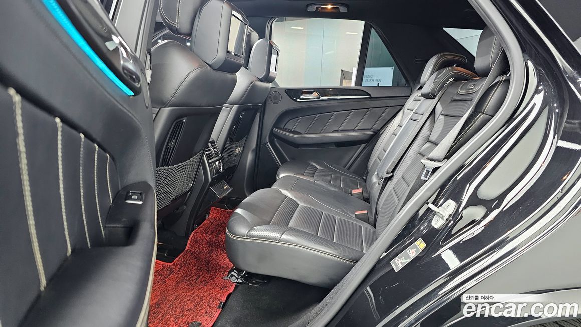 Mercedes-Benz GLE-Class 2016