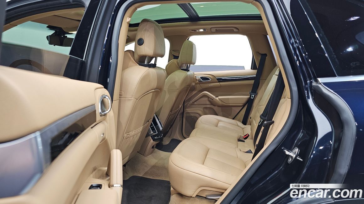 Porsche Cayenne 2016