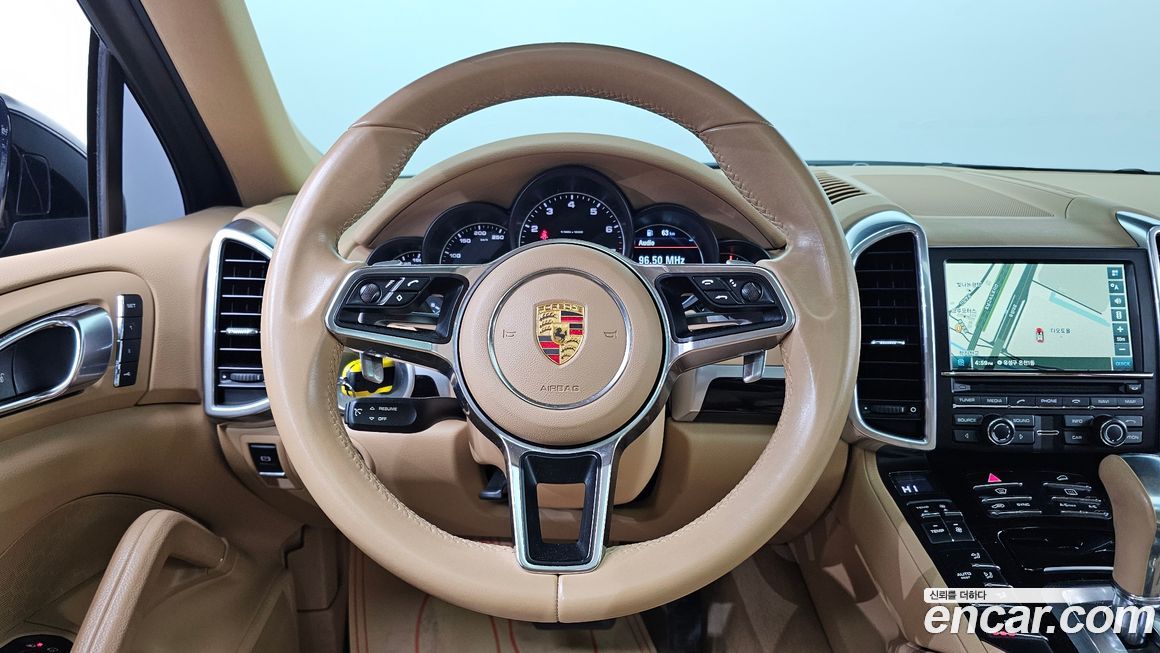 Porsche Cayenne 2016