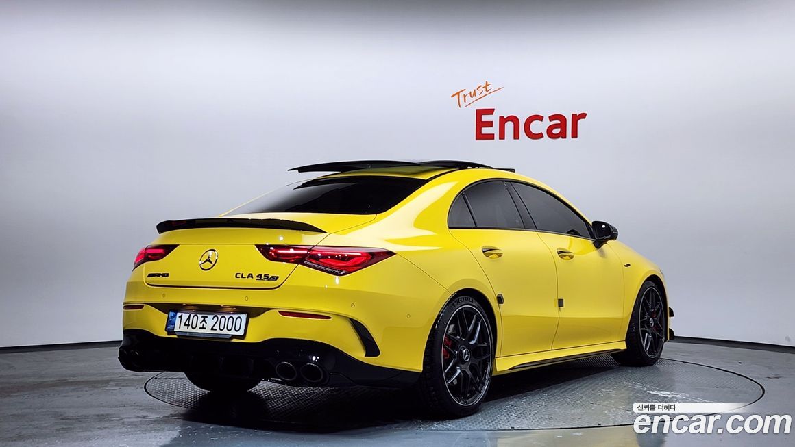 Mercedes-Benz CLA-Class 2021