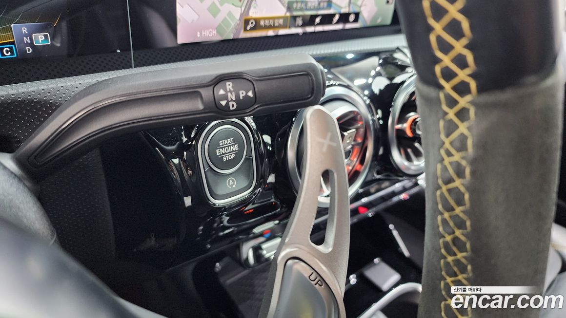 Mercedes-Benz CLA-Class 2021