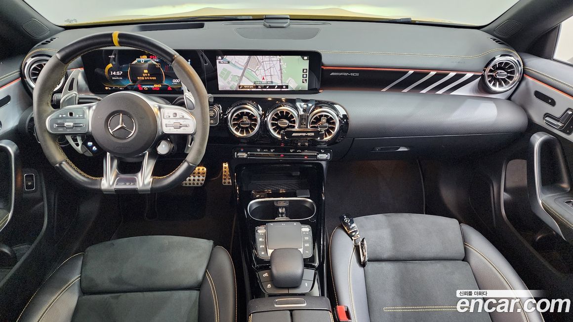 Mercedes-Benz CLA-Class 2021