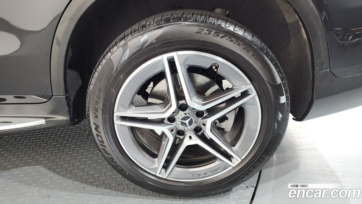 Mercedes-Benz GLC-Class 2022