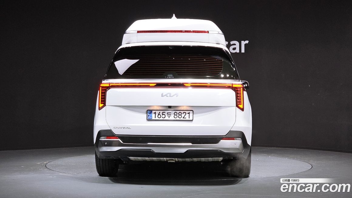 Kia Canival 2025