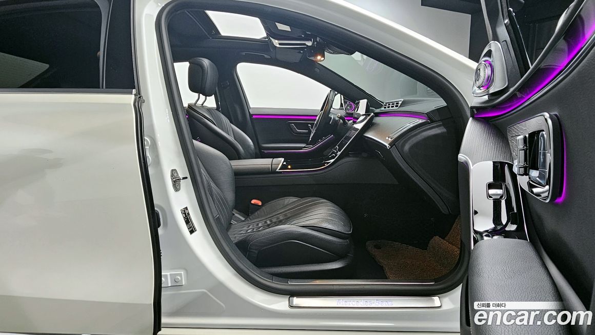 Mercedes-Benz S-Class 2021