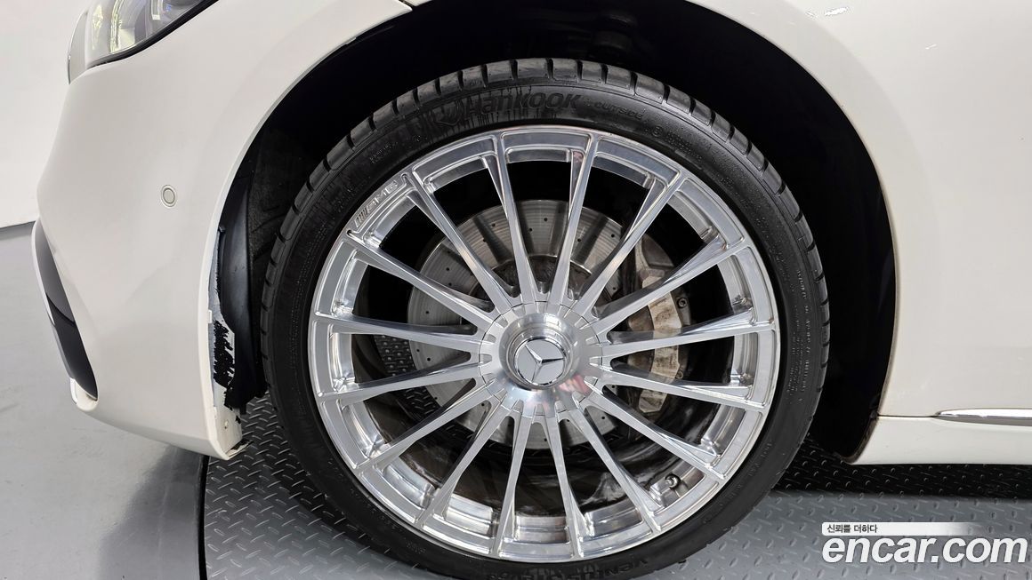 Mercedes-Benz S-Class 2021