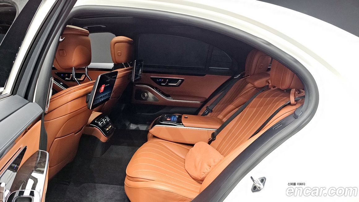 Mercedes-Benz S-Class 2022