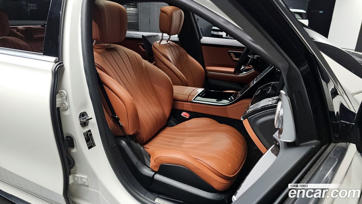 Mercedes-Benz S-Class 2022