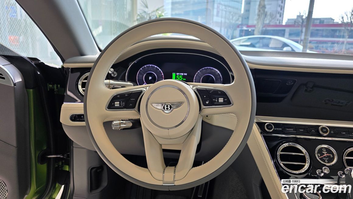 Bentley Continental 2025