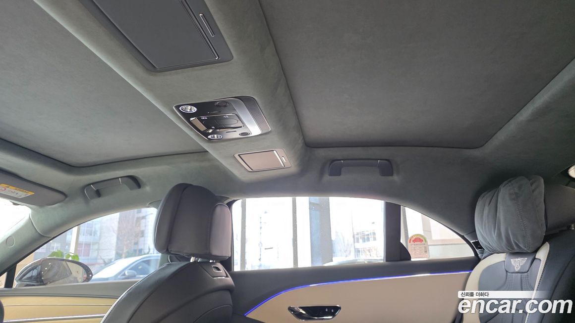 Bentley Flying Spur 2024