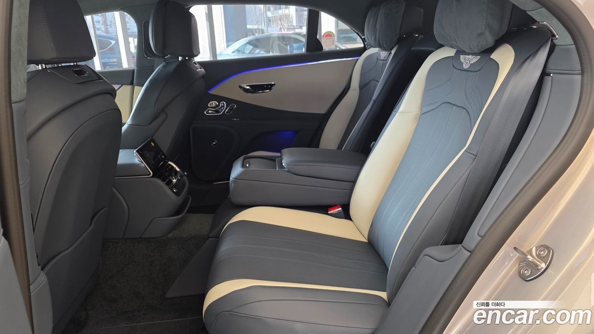 Bentley Flying Spur 2024