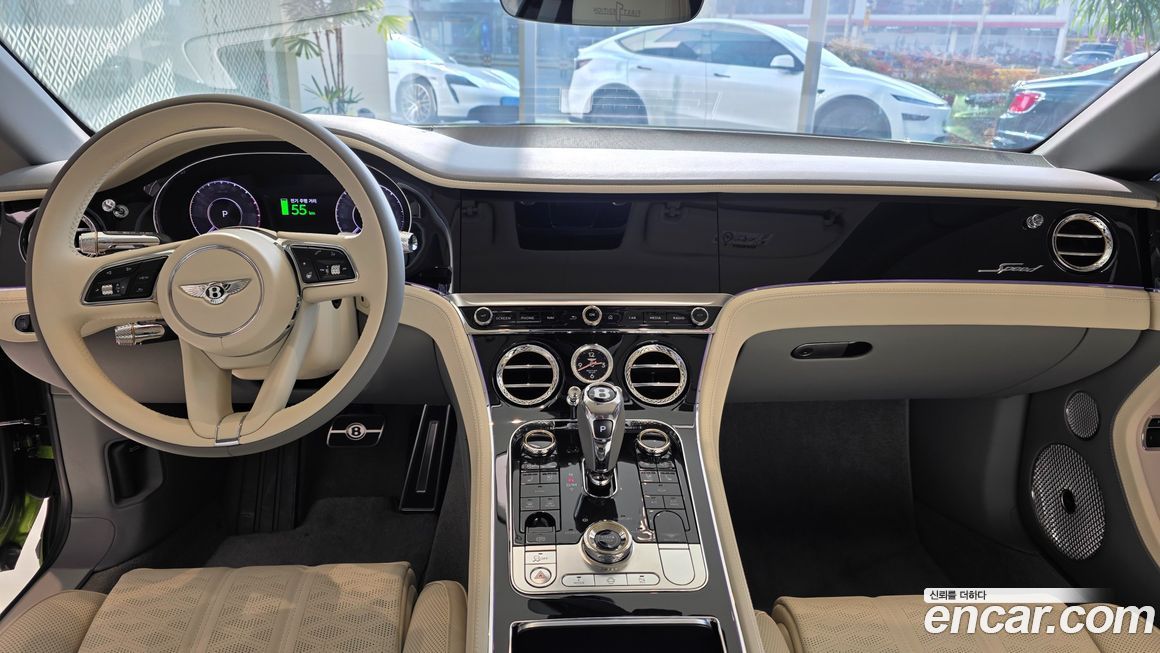 Bentley Continental 2025