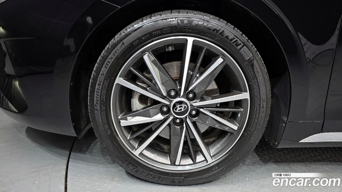 Hyundai Grandeur 2021