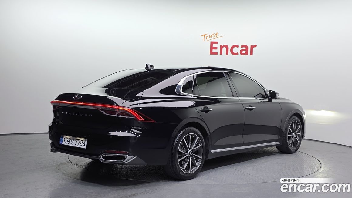 Hyundai Grandeur 2021