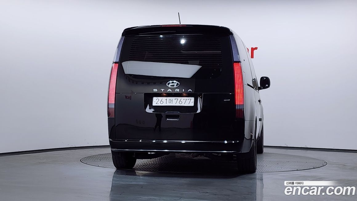 Hyundai Staria 2022