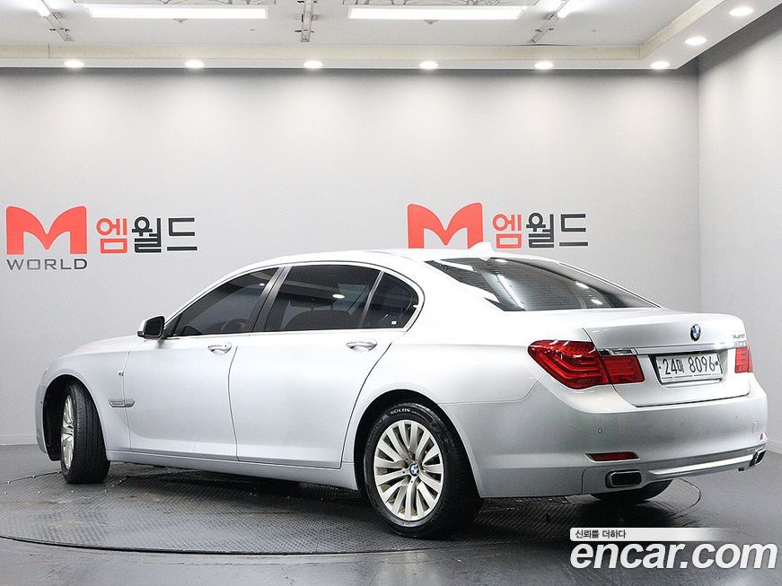 BMW 7-Series 2009