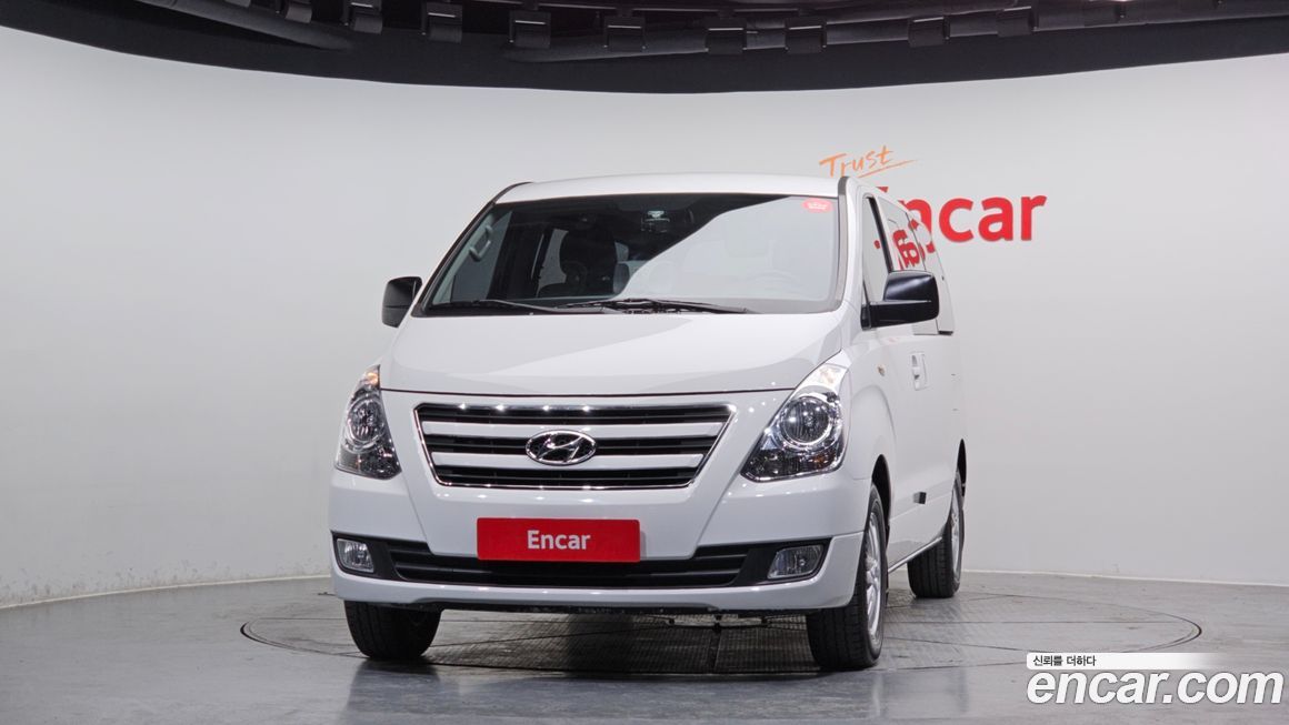 Hyundai Starex 2016